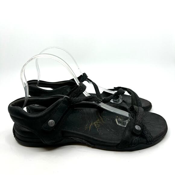TAOS Black Ankle Strap Sandals Women's 11 US - Picture 3 of 8